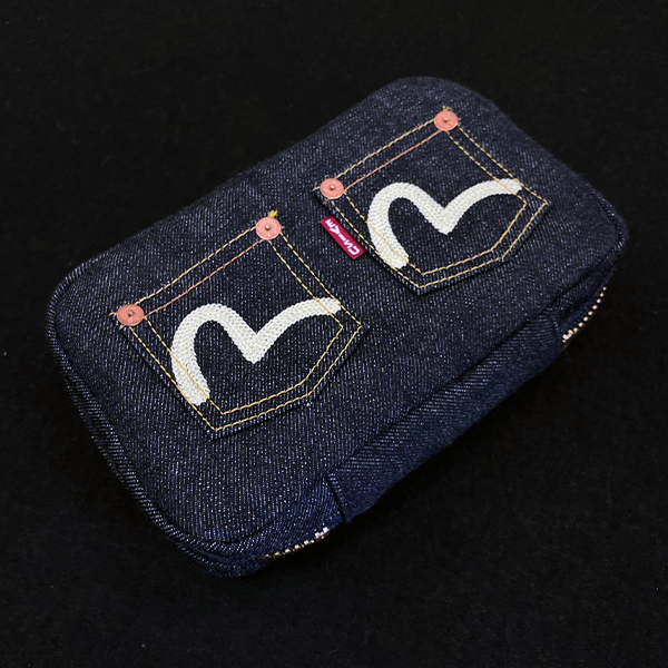 EVISU ヘラブナ釣り用の小物入れ