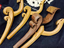 鮒友の万力は全て手作りです