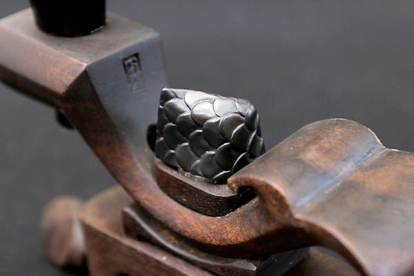 万力パーツ ニヒル