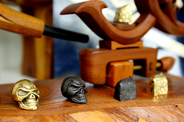 万力パーツ ニヒル